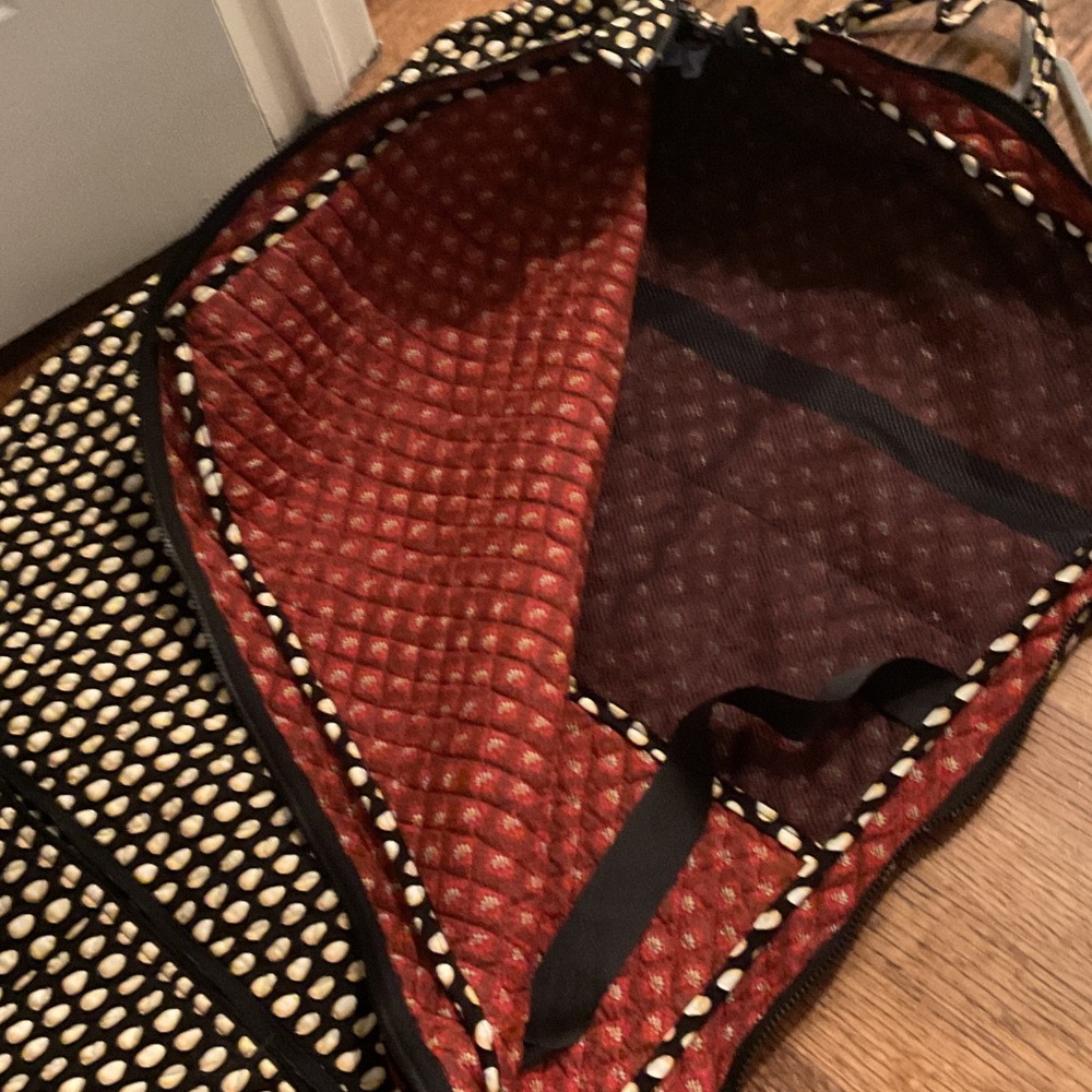 Vera Bradley Black Chicken Egg Large Duffle Garment Bag - Picture 3 of 3